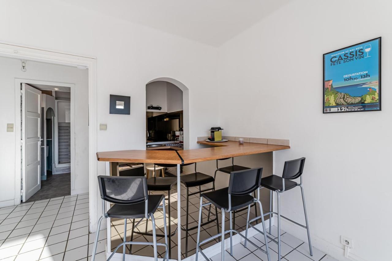Les Pieds Dans L'Eau Par Dodo-A-Cassis Apartamento Exterior foto
